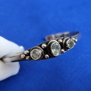 VINTAGE 925 SILVER CUFF BRACELET WITH LIGHT BLUE STONES TOPAZ?